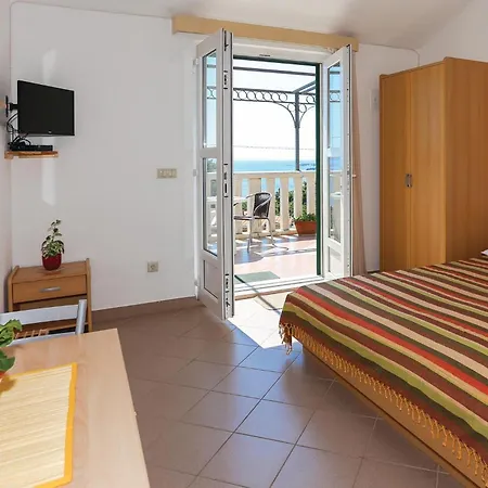 Amazing In Omis With Kitchenette