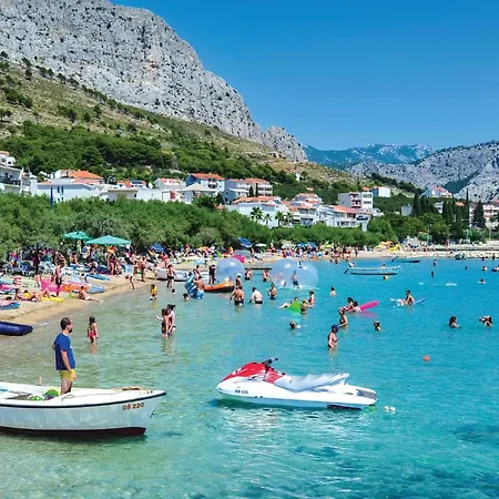 Amazing In Omis With Kitchenette Apartment
